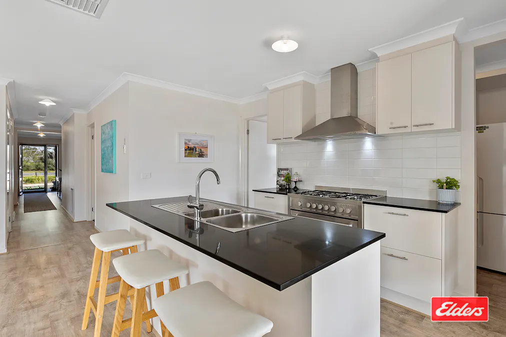 4 Silverwoods Boulevard, Yarrawonga, VIC, 3730 - Image 6