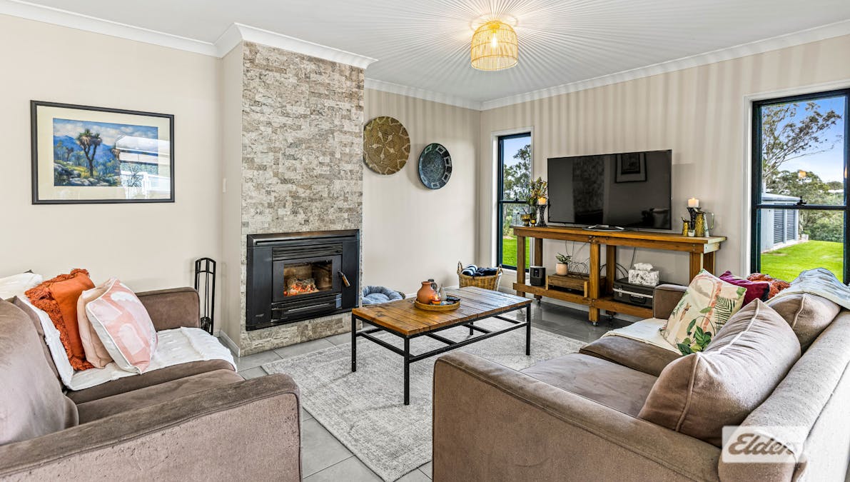 9 Zeller Avenue, Preston, QLD, 4352 - Image 9