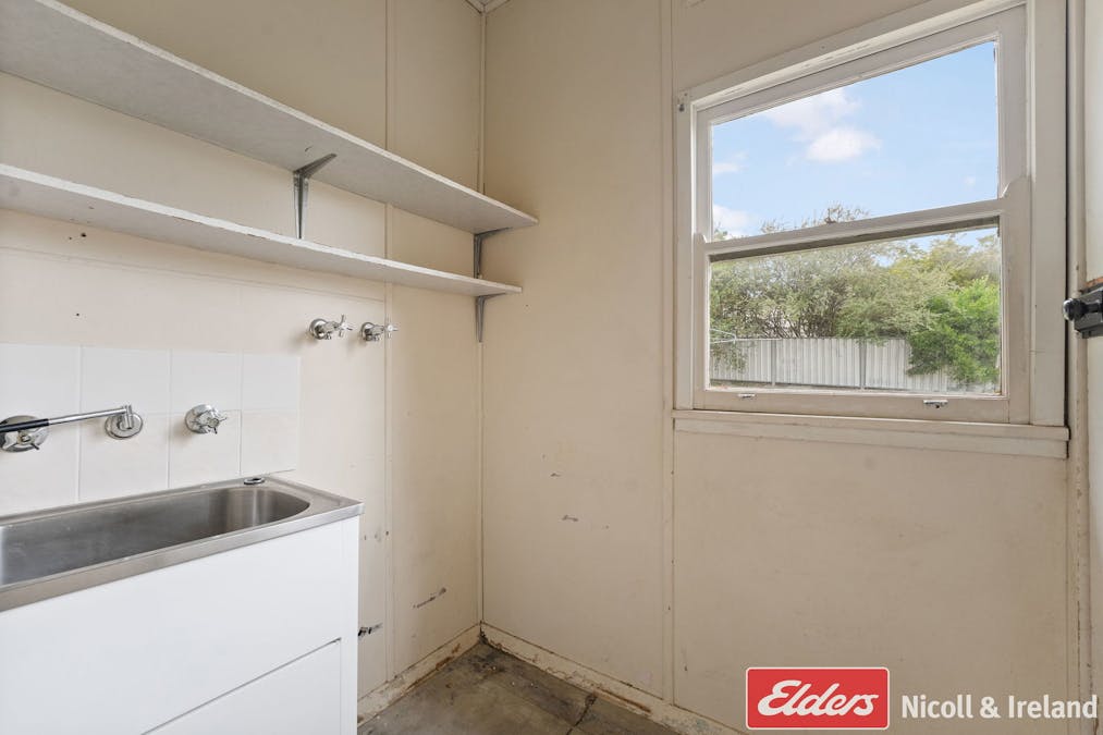 8 Mckenzie Place, West Bathurst, NSW, 2795 - Image 10