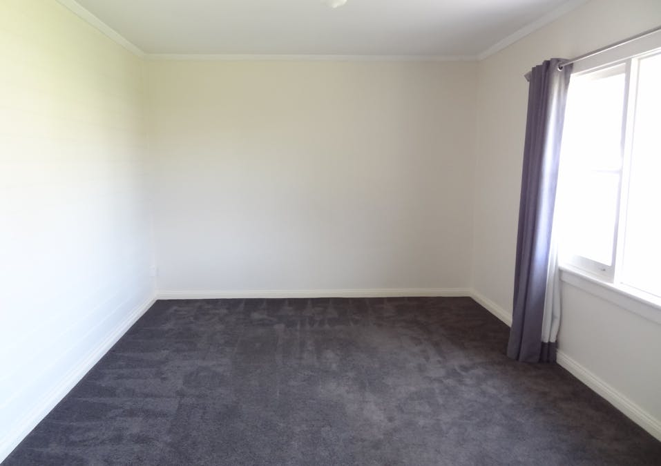 22 Kefford Street, Bathurst, NSW, 2795 - Image 2