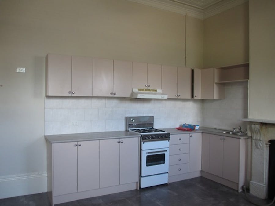 2/137 George Street, Bathurst, NSW, 2795 - Image 2