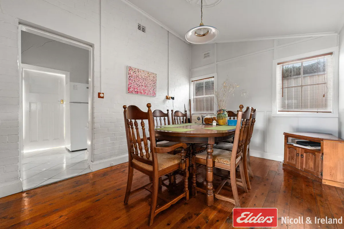 123 Stewart Street — photo 5 of 10