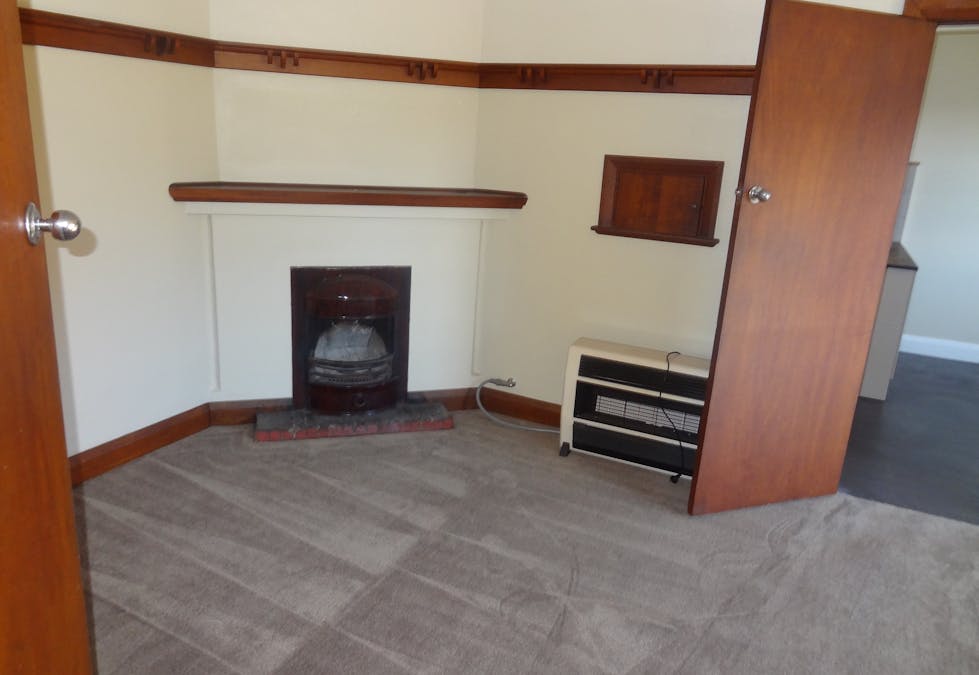 4/106 Rocket Street, Bathurst, NSW, 2795 - Image 2