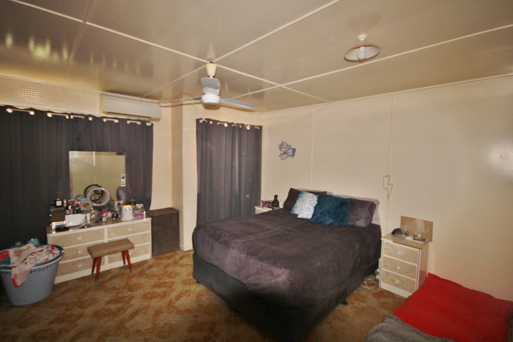 1 Swan Street, Dalby, QLD, 4405 - Image 6