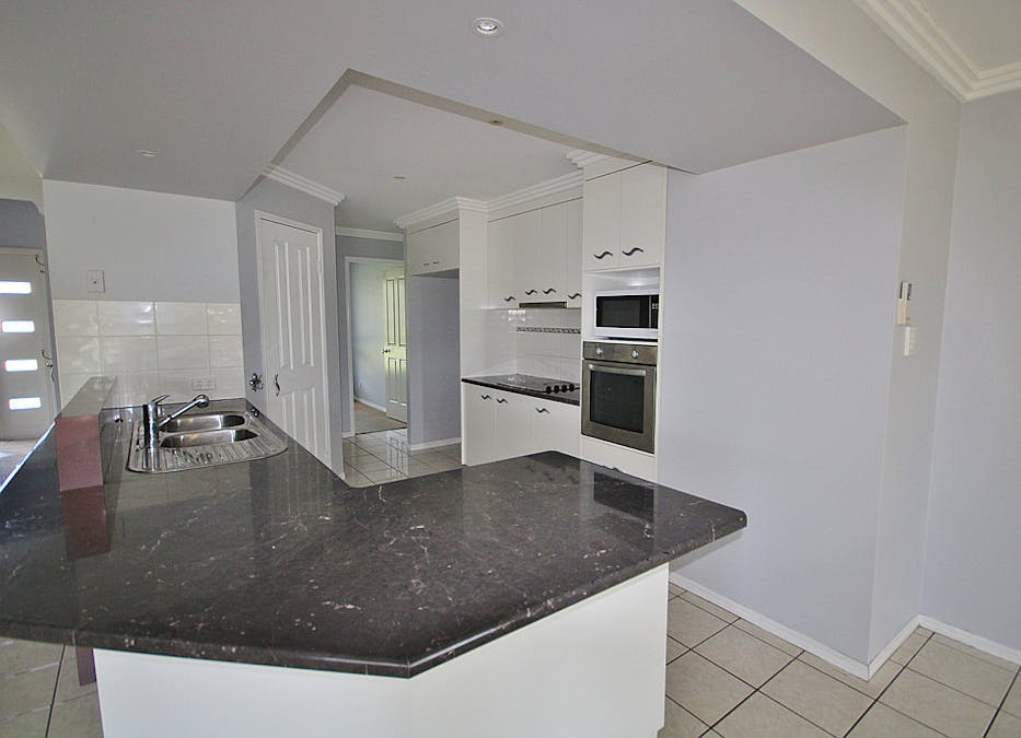 18 Watt Street, Dalby, QLD, 4405 - Image 4