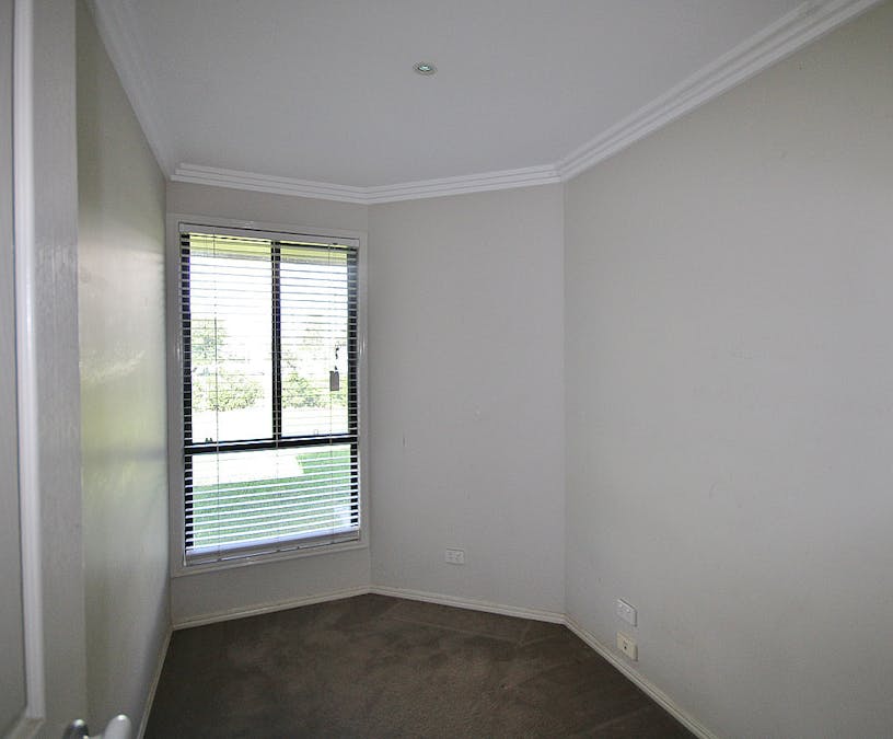 18 Watt Street, Dalby, QLD, 4405 - Image 13