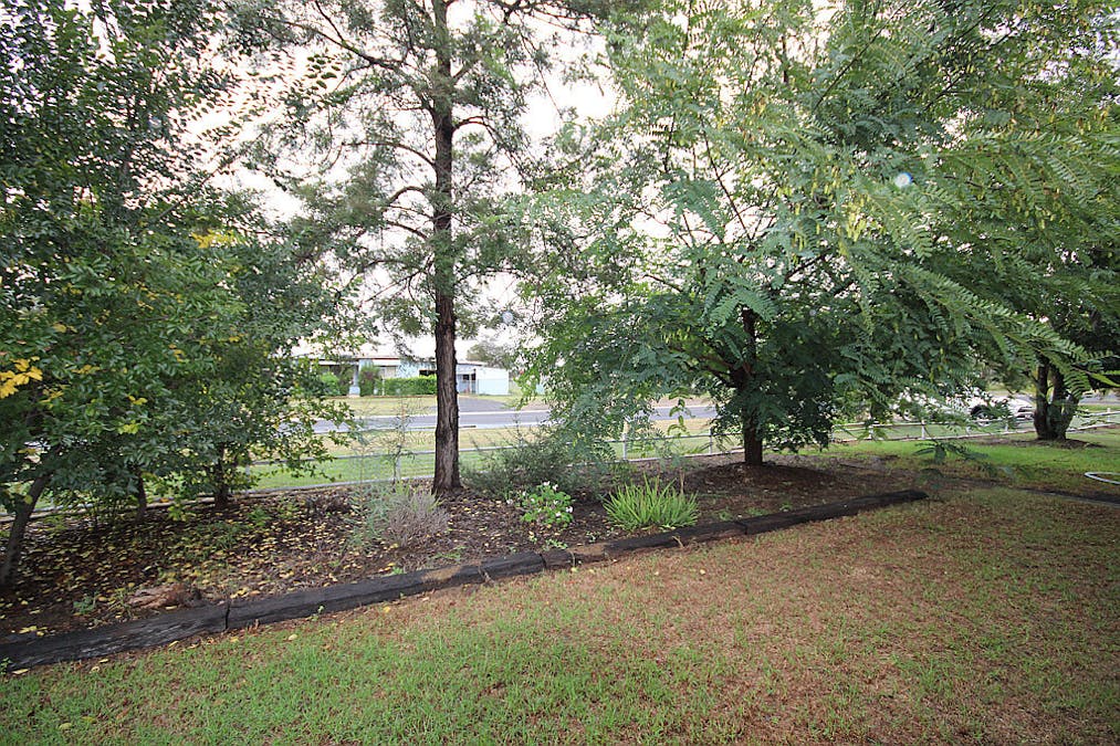 14 Coutts Street, Dalby, QLD, 4405 - Image 12