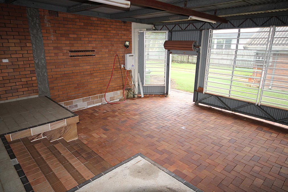 14 Coutts Street, Dalby, QLD, 4405 - Image 9