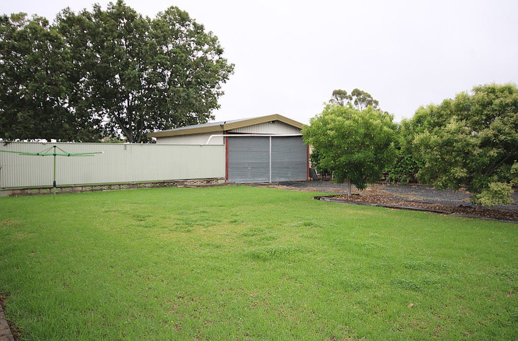 14 Coutts Street, Dalby, QLD, 4405 - Image 10