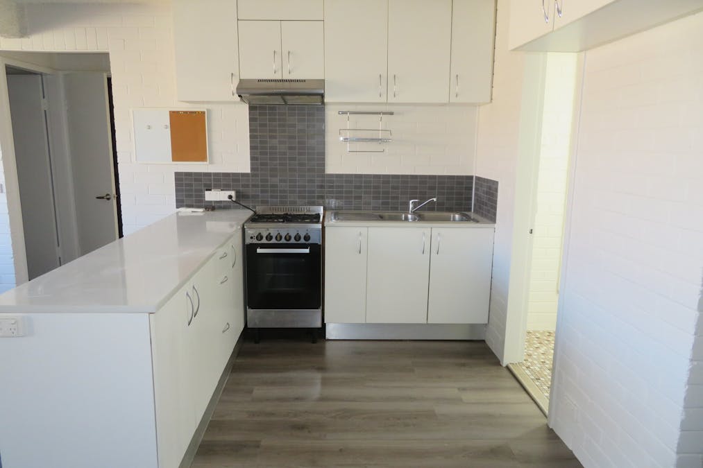 6/110 George Street, Bathurst, NSW, 2795 - Image 5