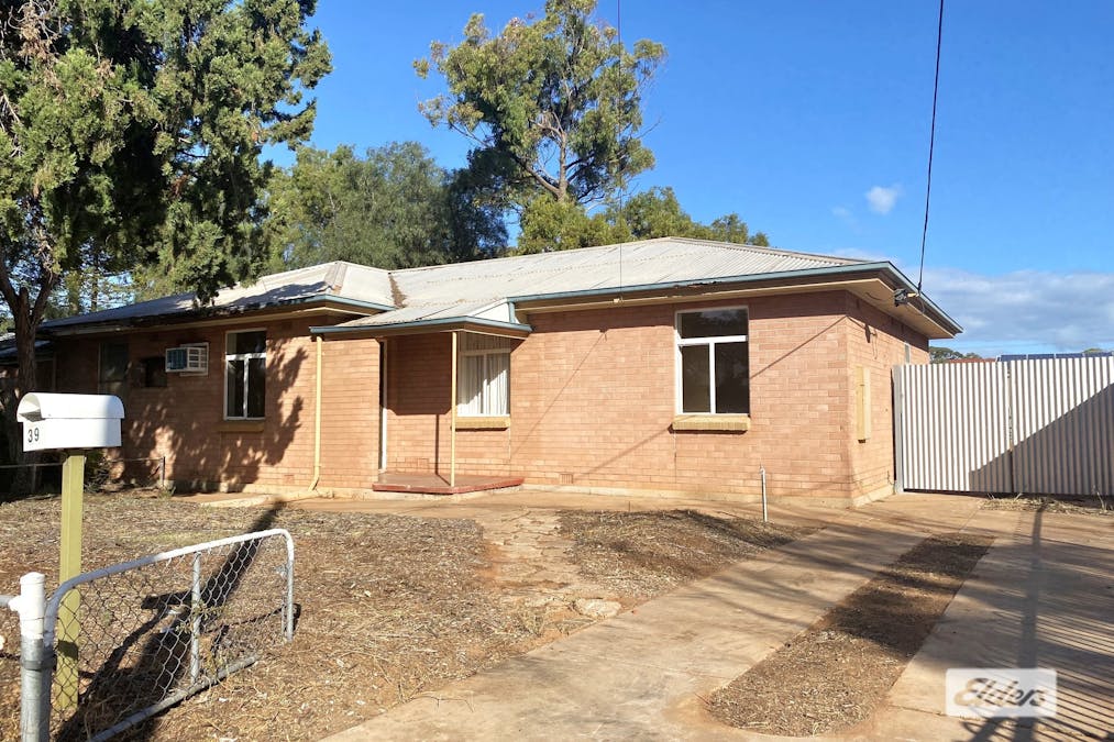 39 Dennis Street, Whyalla Stuart, SA, 5608 - Image 1