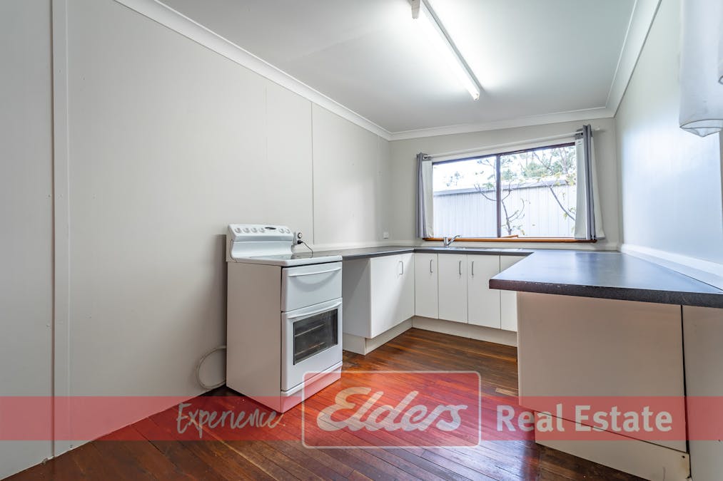 10 Pollard Way, Warnbro, WA, 6169 - Image 14