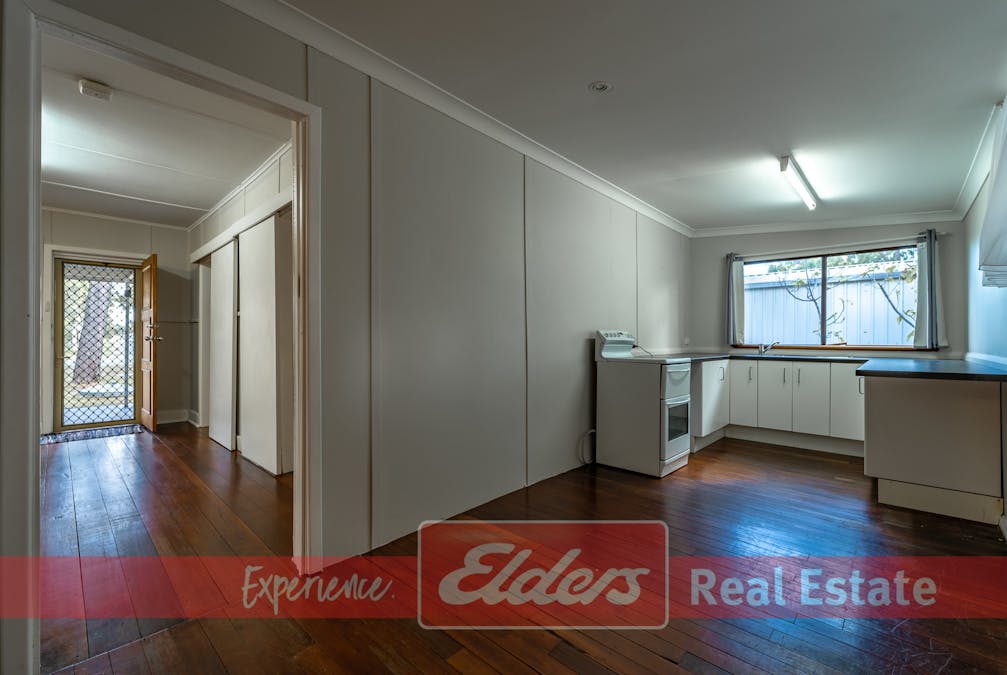 10 Pollard Way, Warnbro, WA, 6169 - Image 11