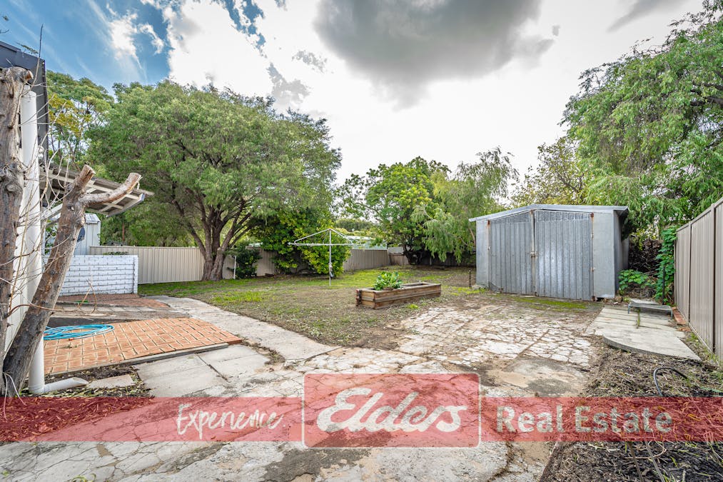 10 Pollard Way, Warnbro, WA, 6169 - Image 24