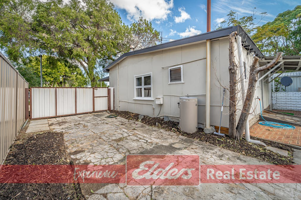 10 Pollard Way, Warnbro, WA, 6169 - Image 22
