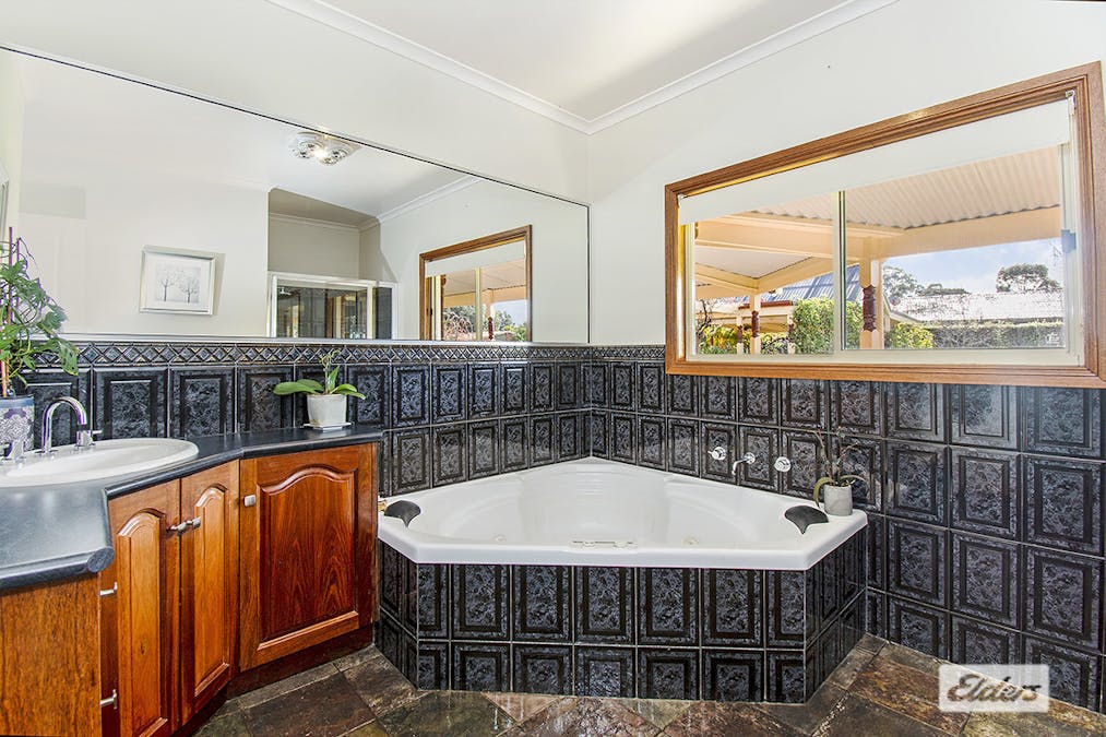 108-110 Kenny Street, Hamilton, VIC, 3300 - Image 10