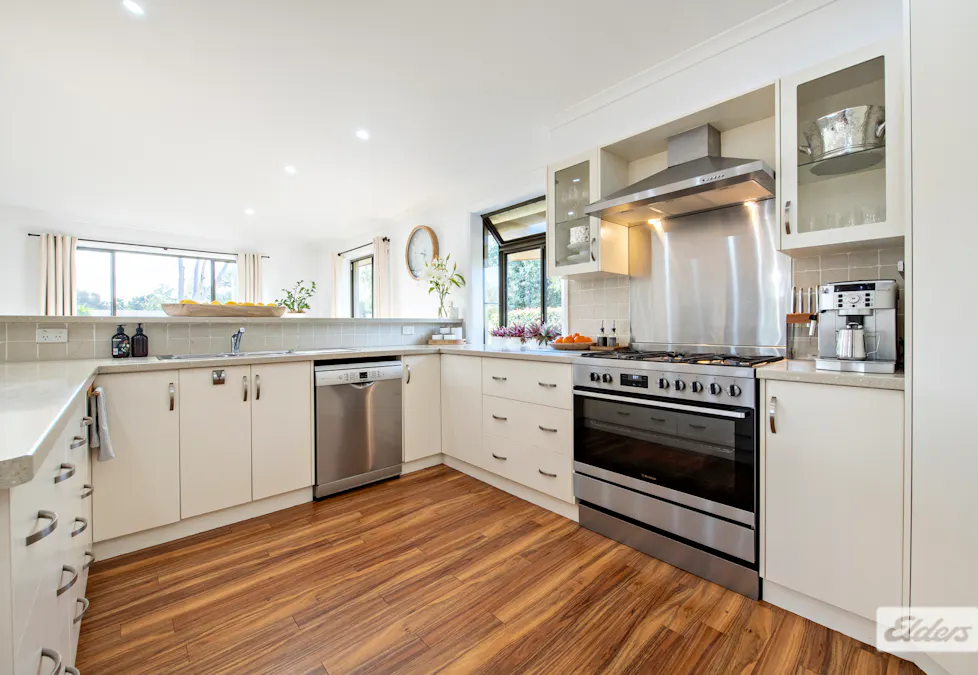 4 Bushland Drive, Dubbo, NSW, 2830 - Image 16