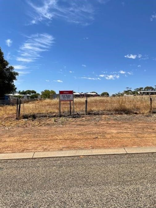 81 Henry Road, York, WA, 6302 - Image 6