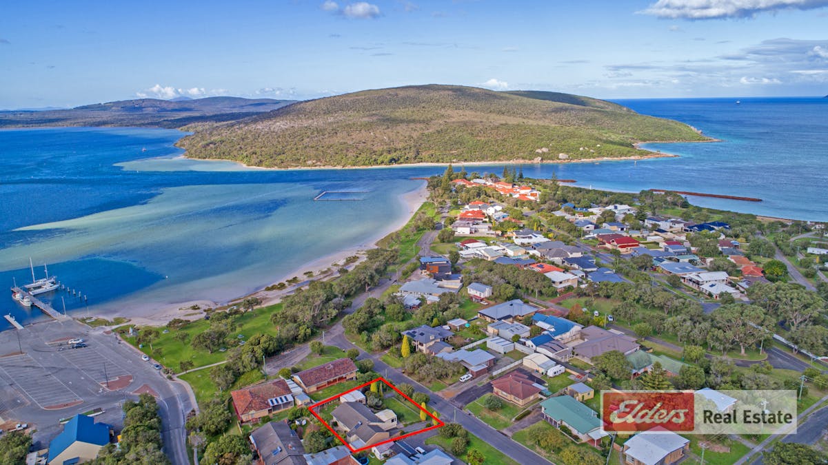 6 Bedwell Street, Emu Point, WA, 6330 - Image 1