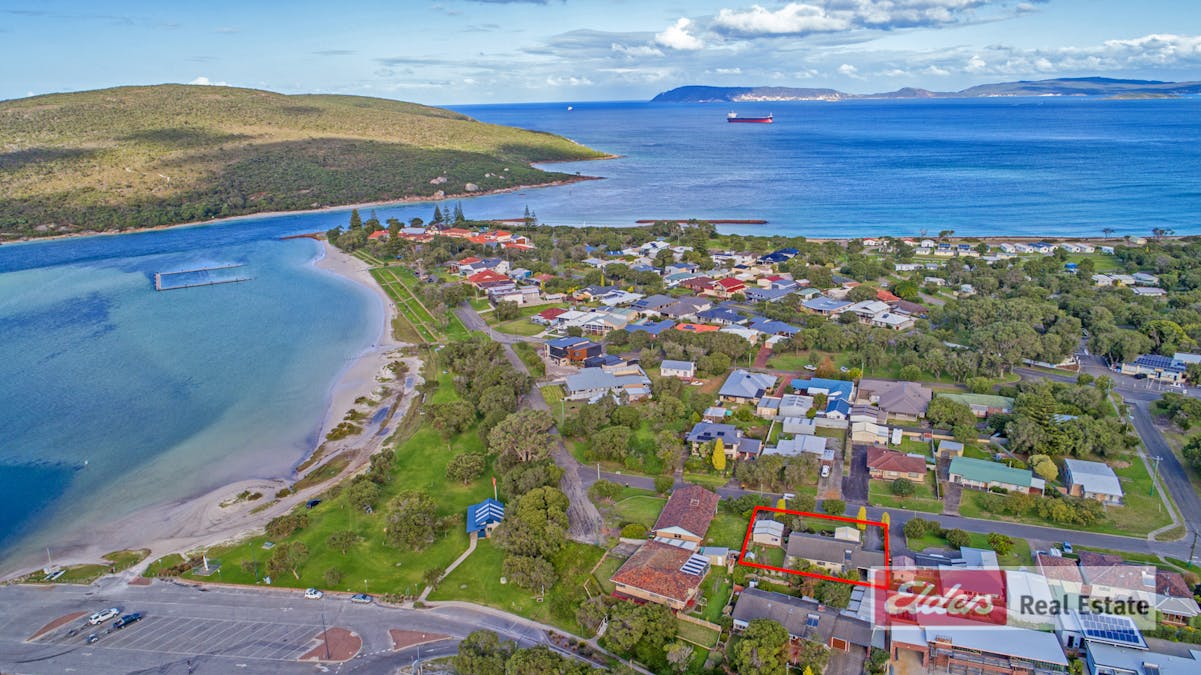 6 Bedwell Street, Emu Point, WA, 6330 - Image 2