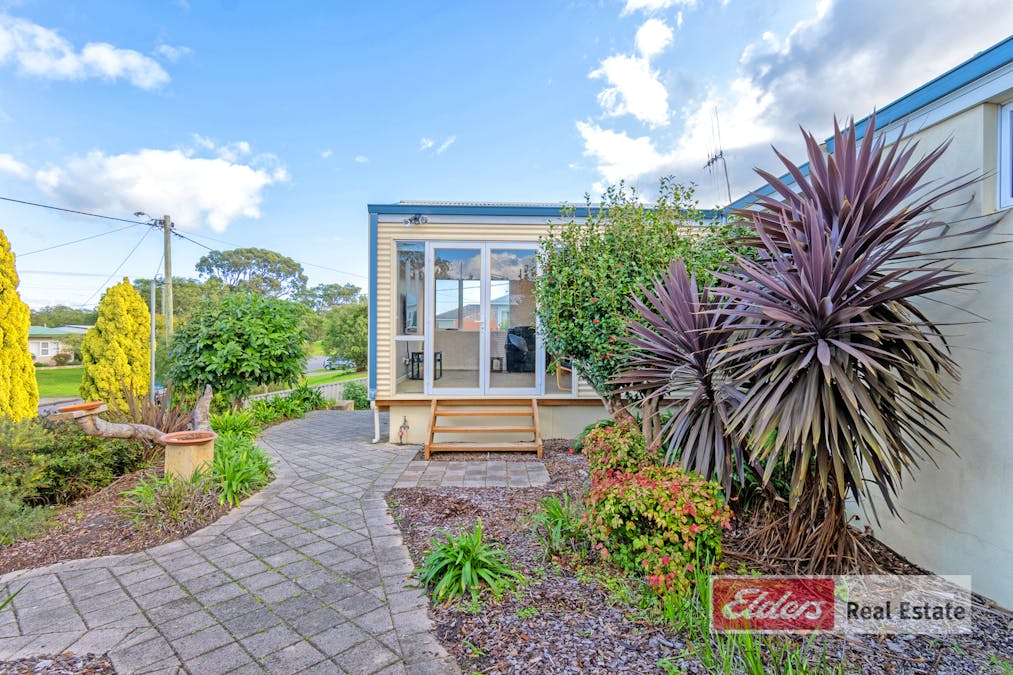 6 Bedwell Street, Emu Point, WA, 6330 - Image 6
