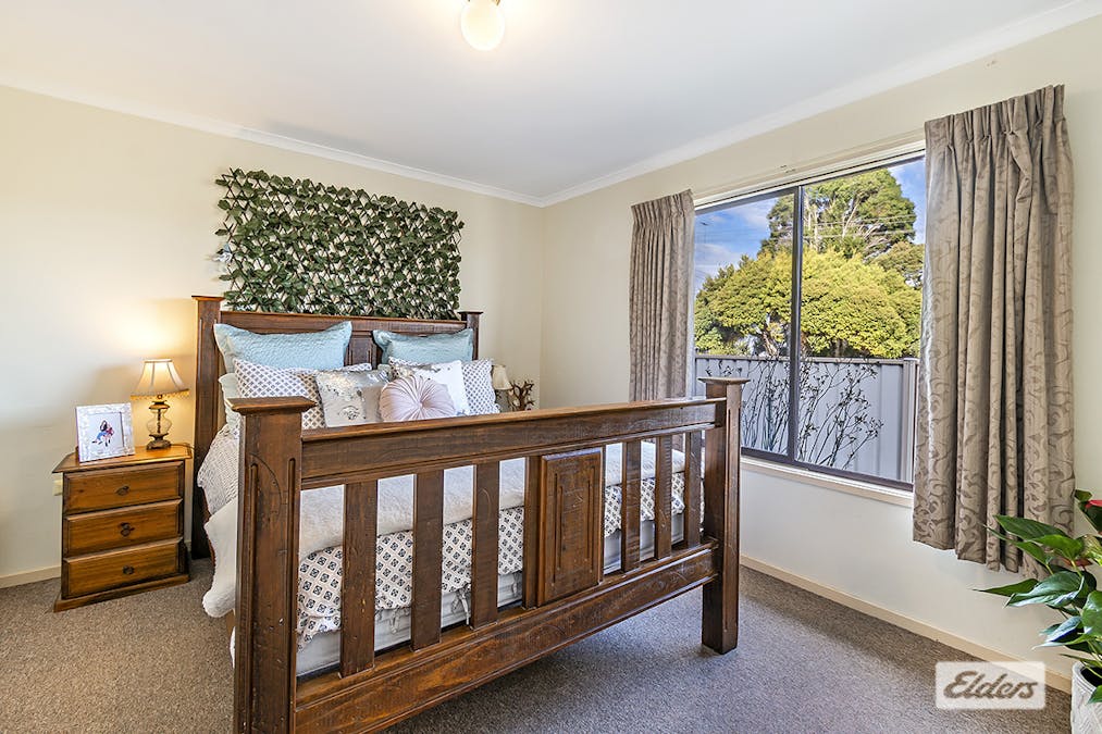 58 Mcphee Street, Hamilton, VIC, 3300 Sold Elders Real Estate