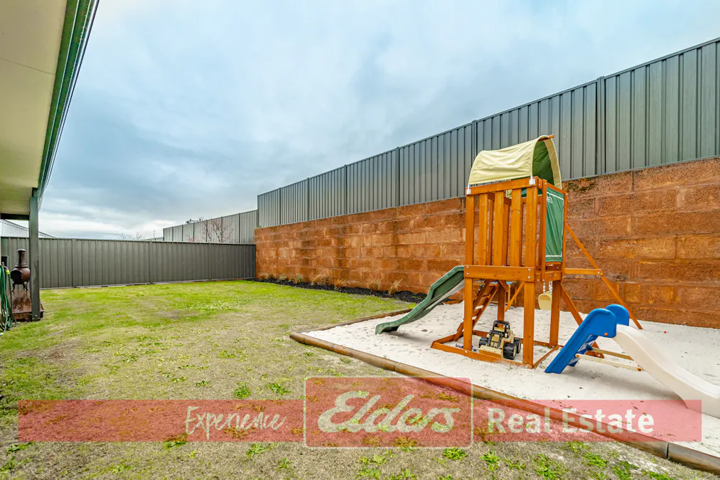 15 Fairchild Drive, Baldivis, WA, 6171 - Image 26