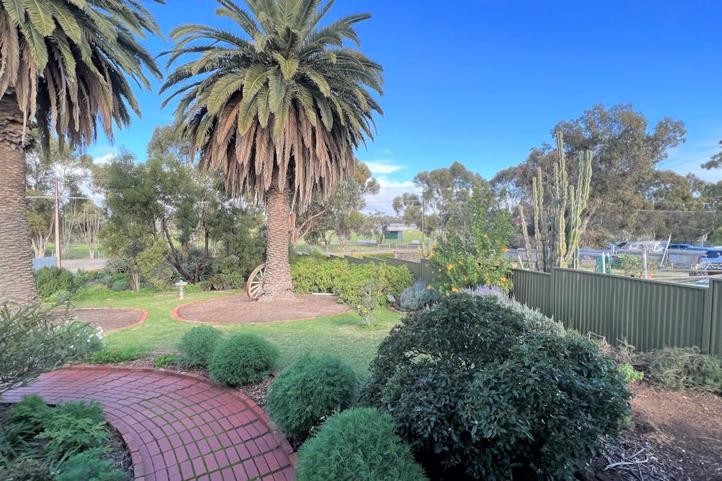 15 Gilbert Avenue, Pinnaroo, SA, 5304 Sold Elders Real Estate