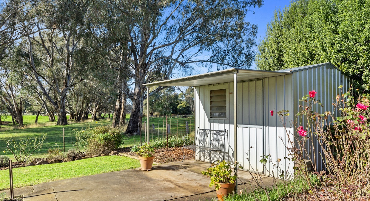 17 Bussell Lane, Whorouly, VIC, 3735 - Image 27