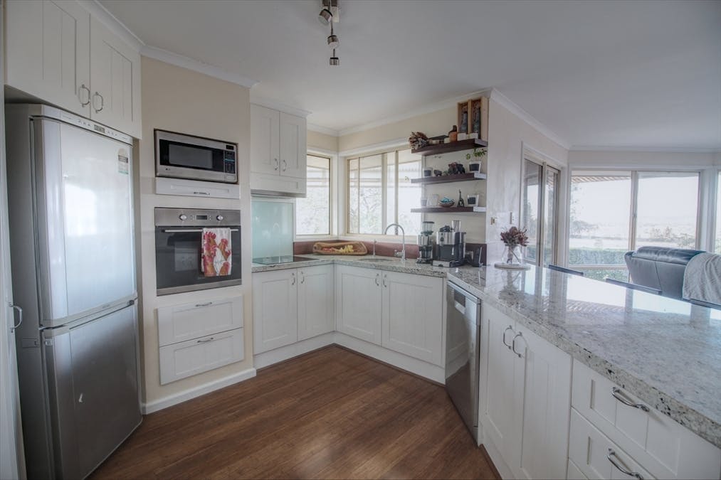 411 Limestone Ridges Road, Peak Crossing, QLD, 4306 - Image 5