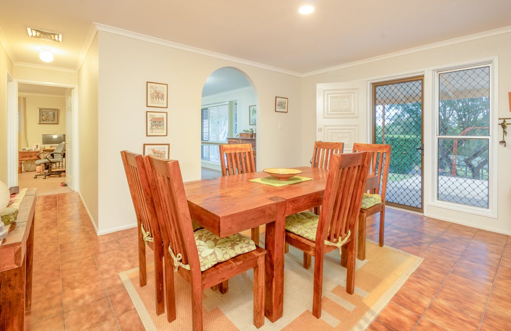 71 Mountain View Drive, Minden, QLD, 4311 - Image 12