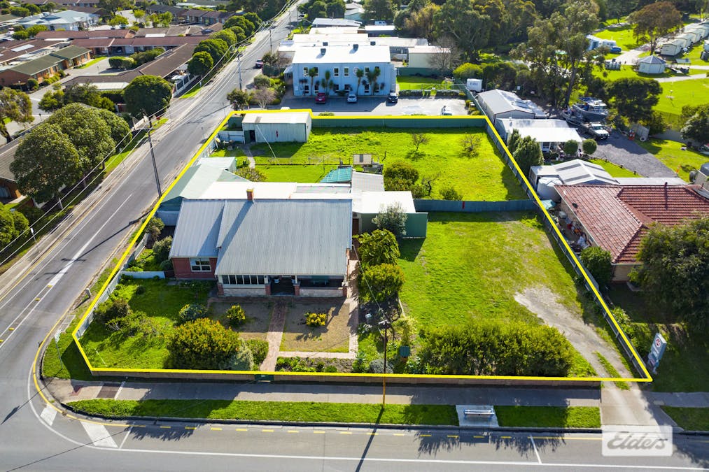 65 Bay Road, Victor Harbor, SA, 5211 - Image 31