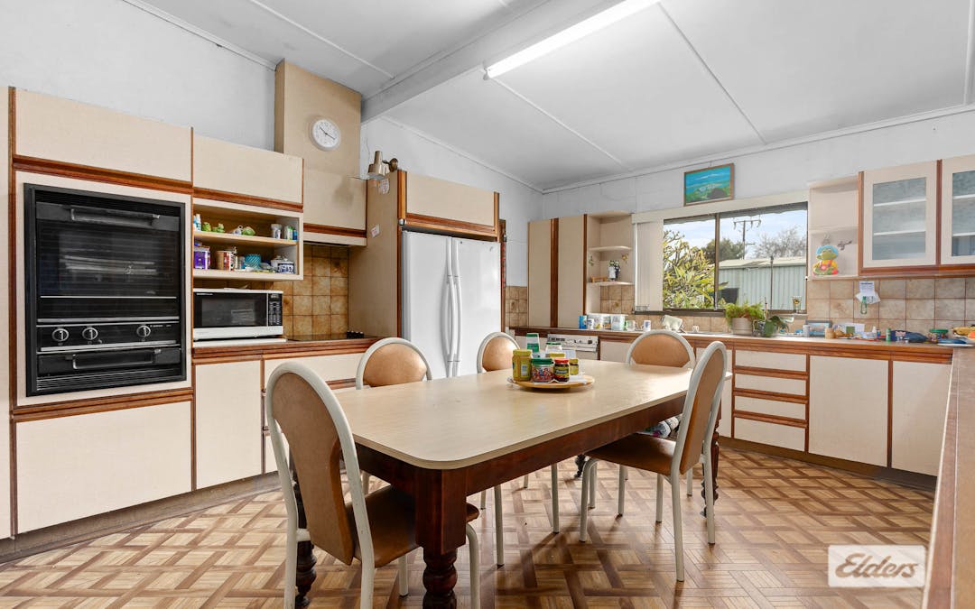 65 Bay Road, Victor Harbor, SA, 5211 - Image 7