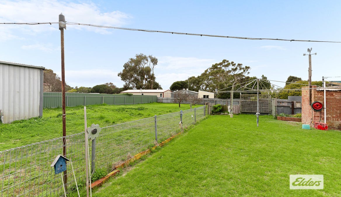 65 Bay Road, Victor Harbor, SA, 5211 - Image 22