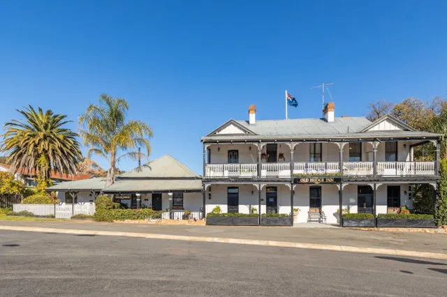 23-25 Tumut Street — photo from Elders Real Estate Young