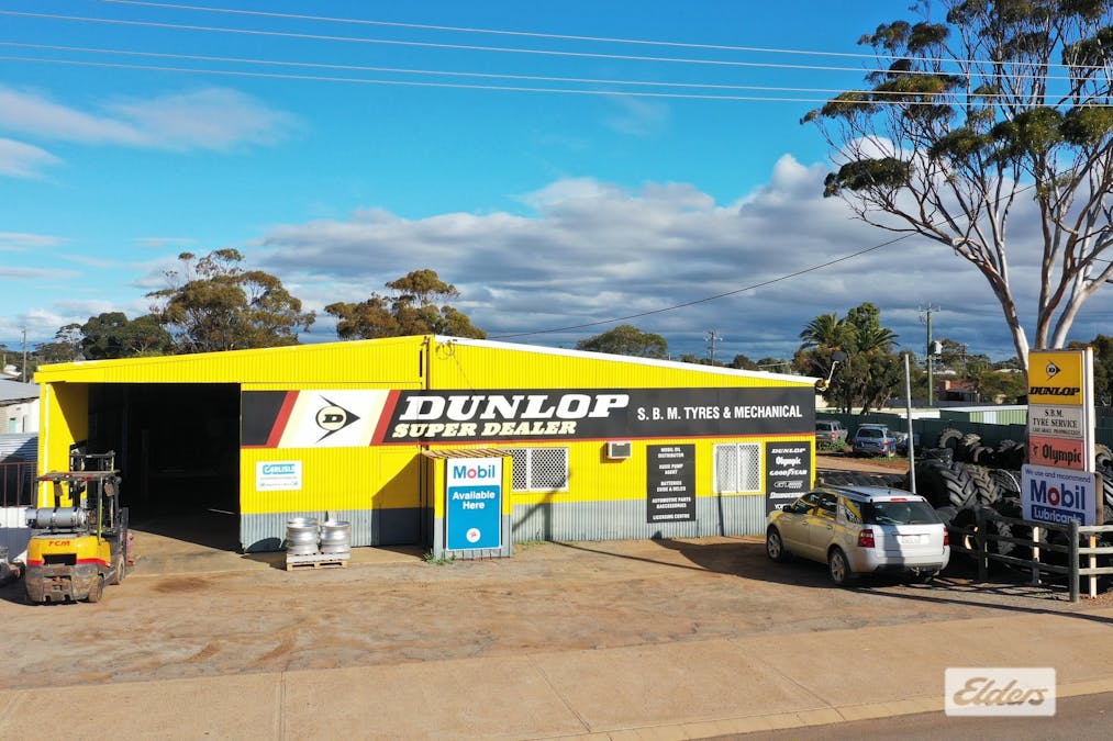 84 & 86 Stubbs Street, Lake Grace, WA, 6353 - Image 1