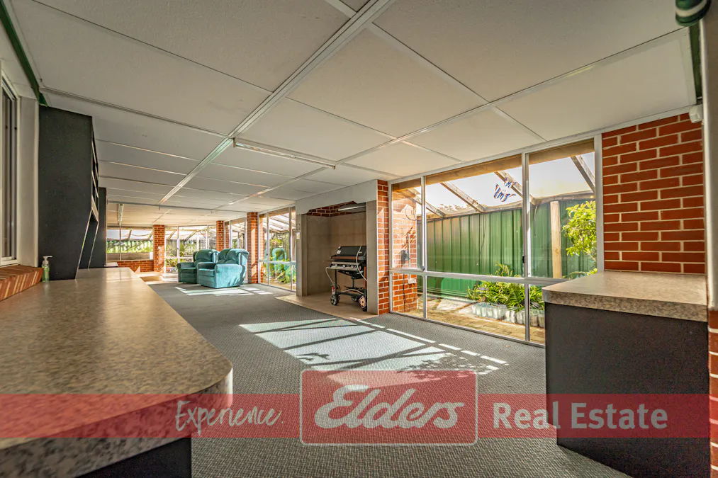 9 St Clair Place, Cooloongup, WA, 6168 - Image 4
