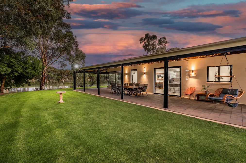 13 Harrington Road, Kingston On Murray, SA, 5331 - Image 2