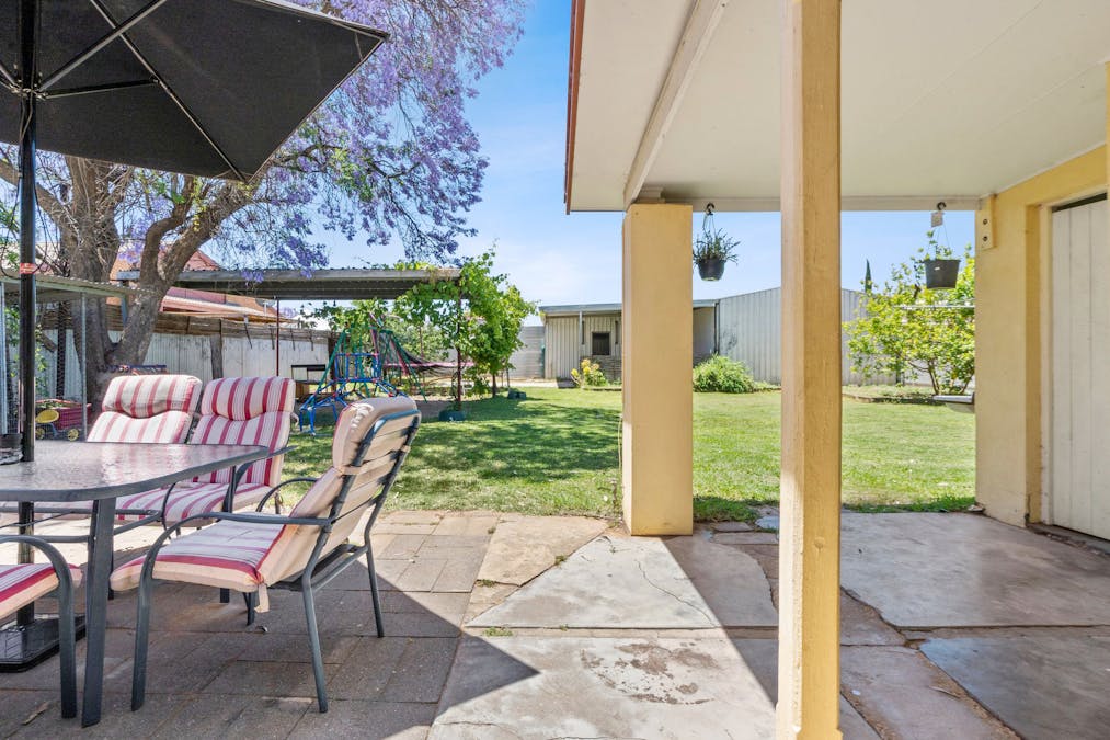 210 Sixteenth Street, Renmark, SA, 5341 Sold Elders Real Estate