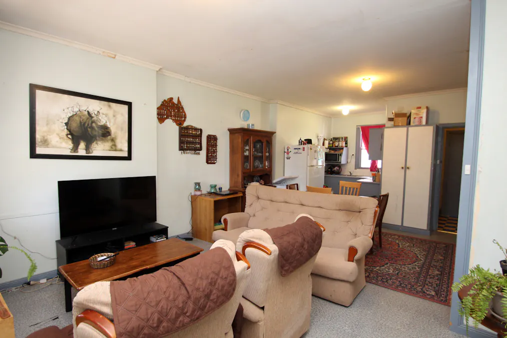 13 Hopkins Street, Renmark, SA, 5341 - Image 3