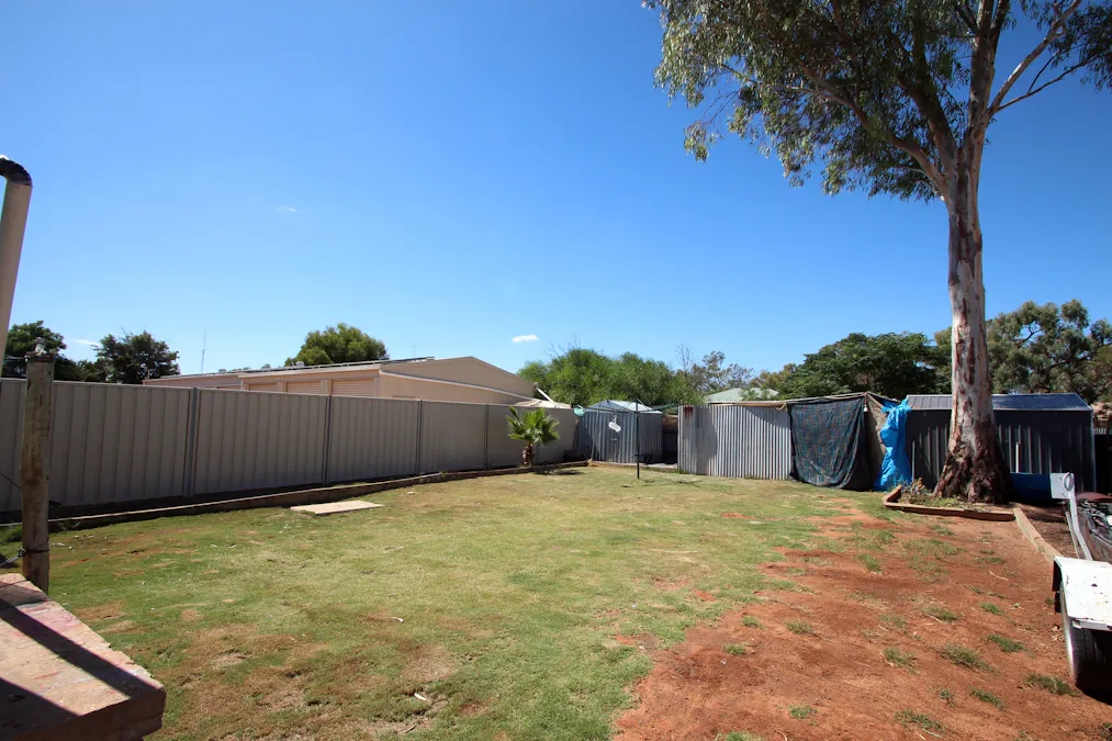 13 Hopkins Street, Renmark, SA, 5341 - Image 9