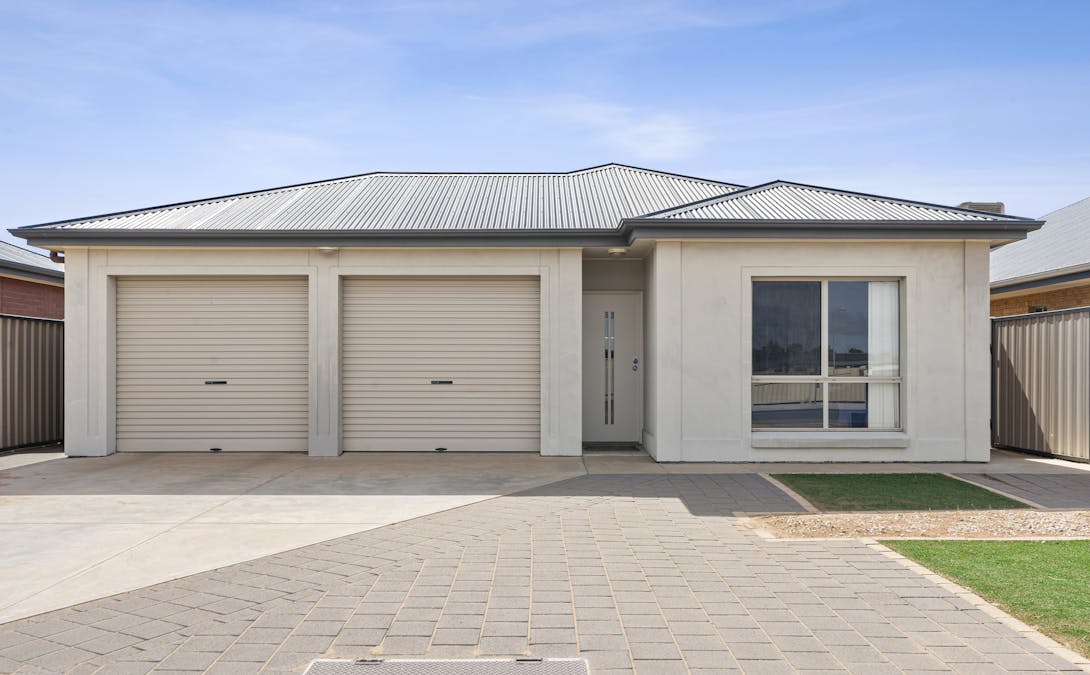 256-258 Twenty-first Street, Renmark, SA, 5341 - Image 2