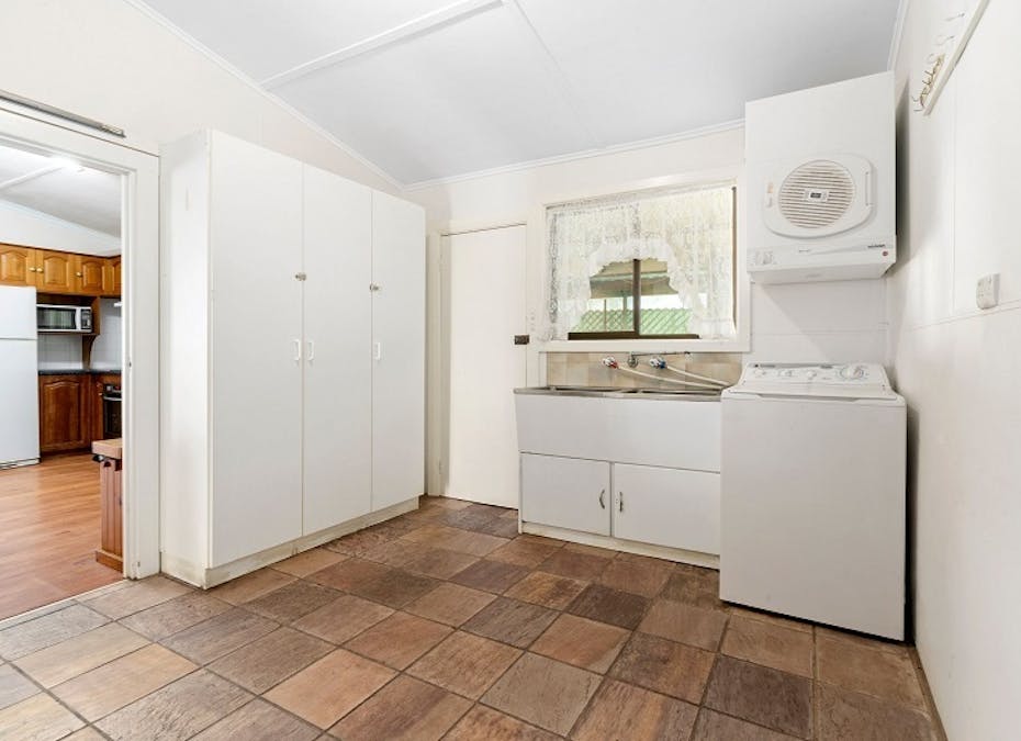 17204 Sturt Highway, Barmera, SA, 5345 - Image 6
