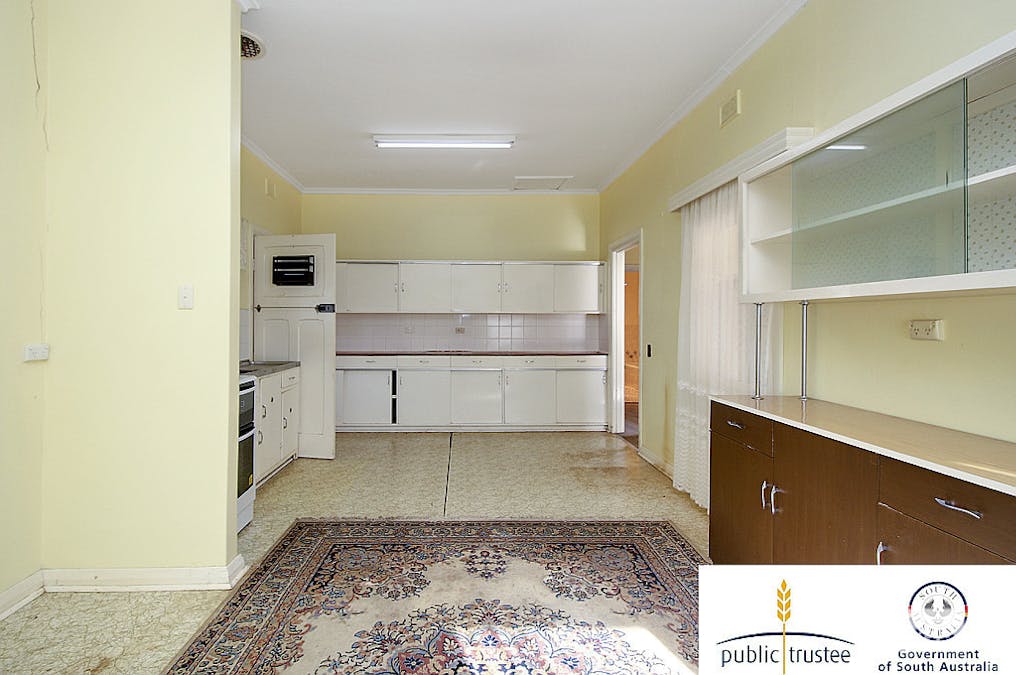 5 Wodonga Avenue, Loxton, SA, 5333 - Image 3