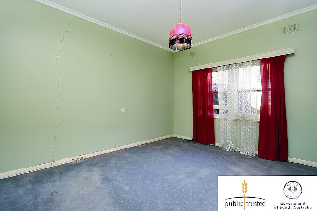 5 Wodonga Avenue, Loxton, SA, 5333 - Image 6