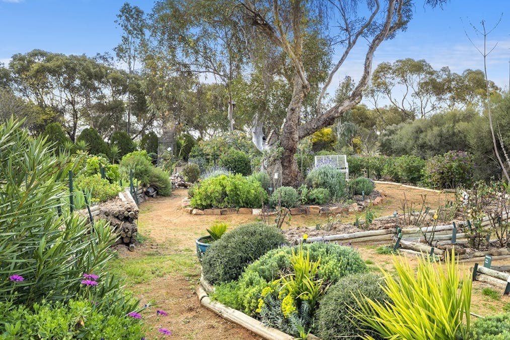9290 Goyder Highway, Stuart, SA, 5320 - Image 12