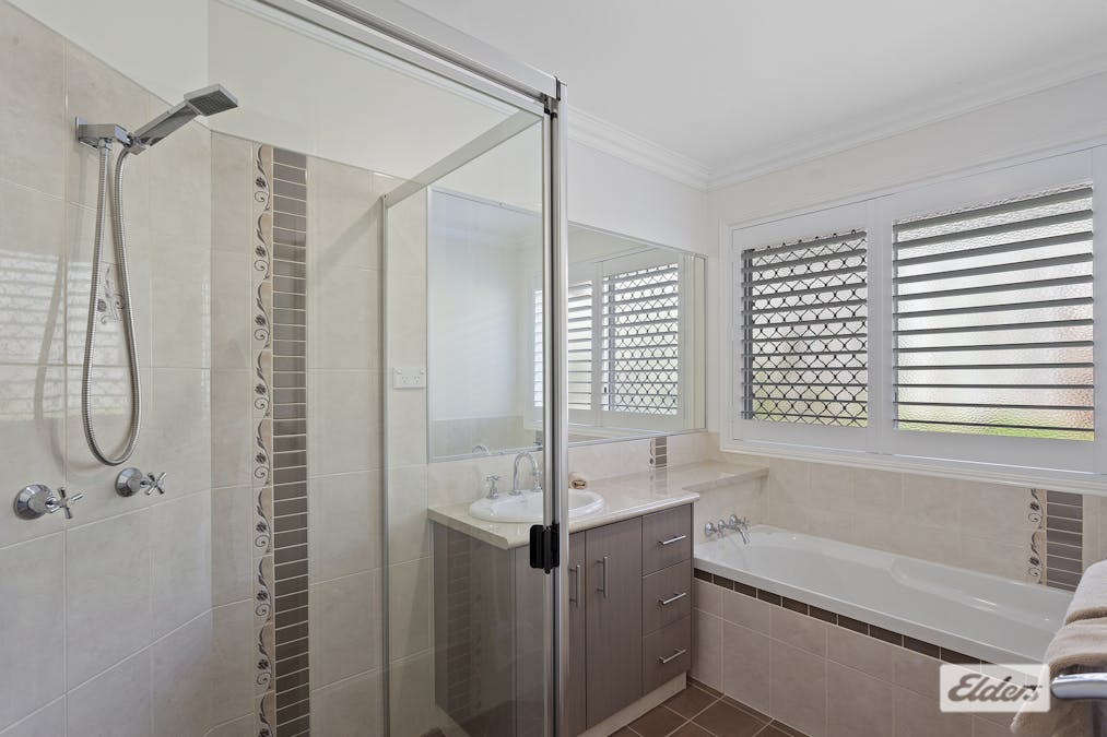35 Currawong Drive, Highfields, QLD, 4352 - Image 15