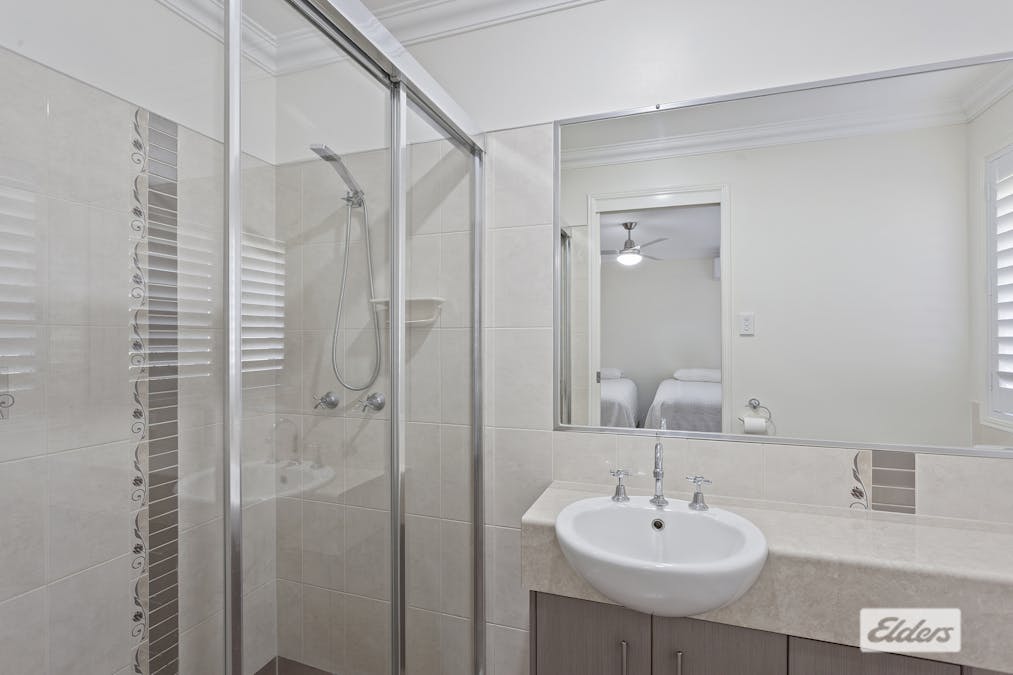 35 Currawong Drive, Highfields, QLD, 4352 - Image 11