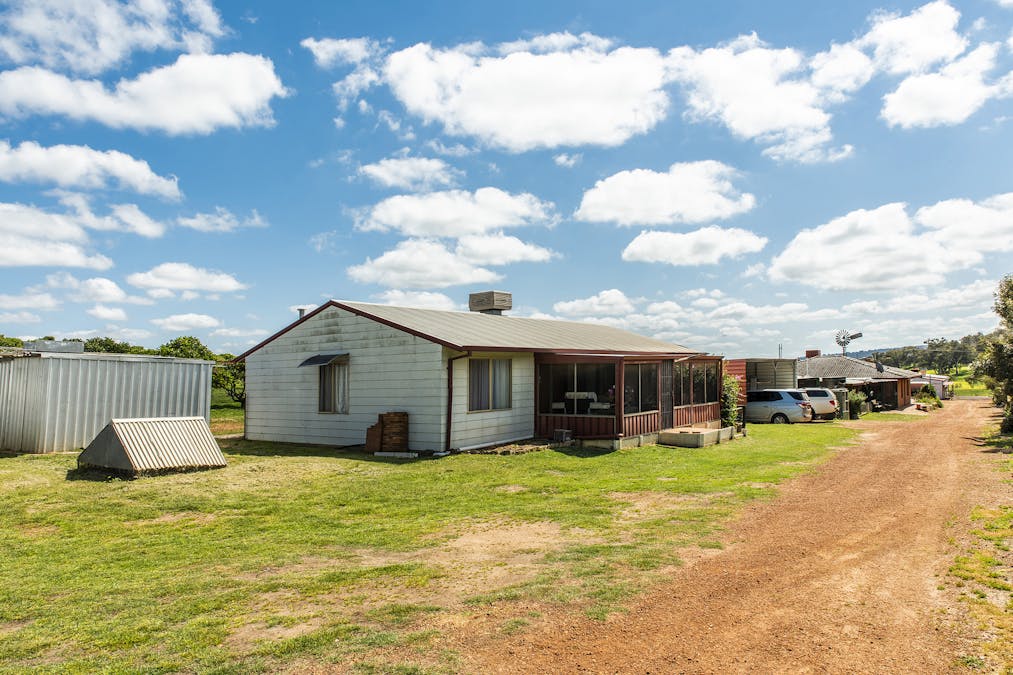 132 Kay Road, Bindoon, WA, 6502 - Image 27