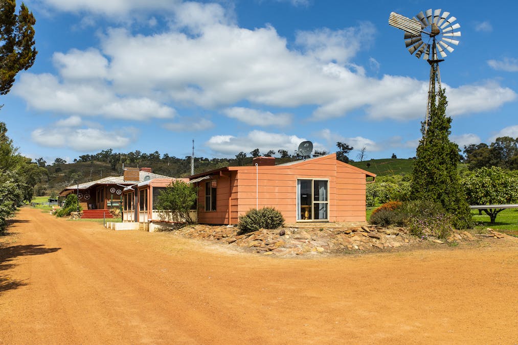 132 Kay Road, Bindoon, WA, 6502 - Image 22